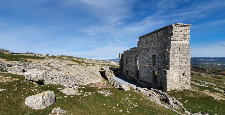 The ruins of the Roman Amphitheater in Acinipo.