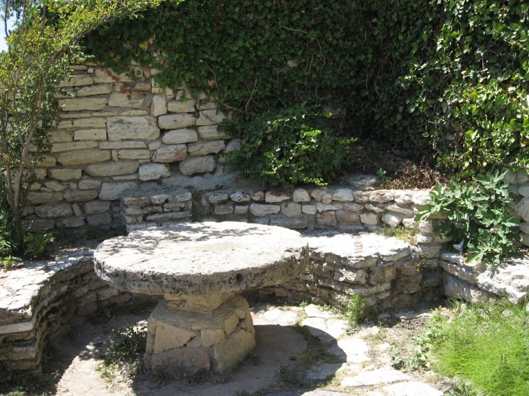 A stone table in the gardens of Balchik palace