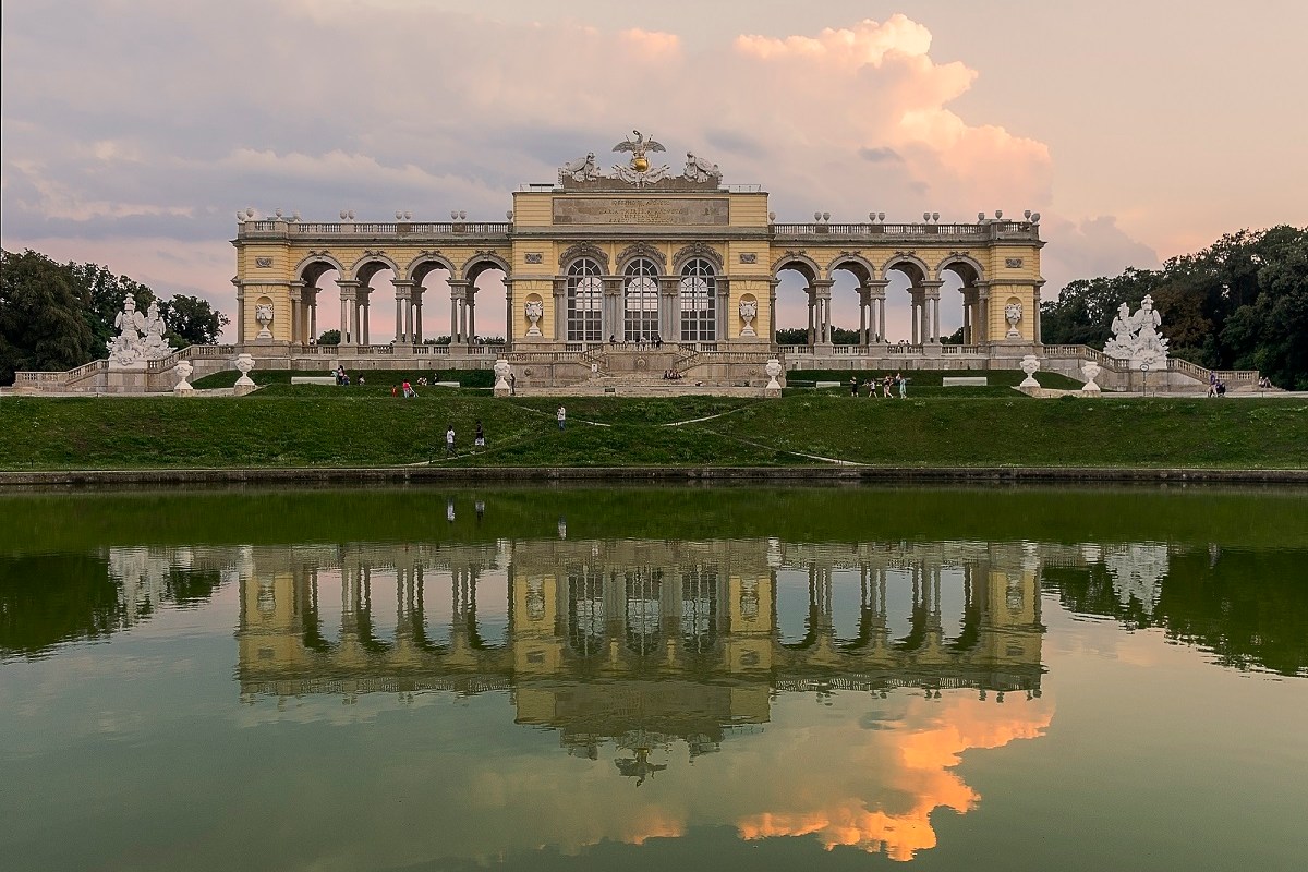Schoenbrunn Gardens - The Gloriette